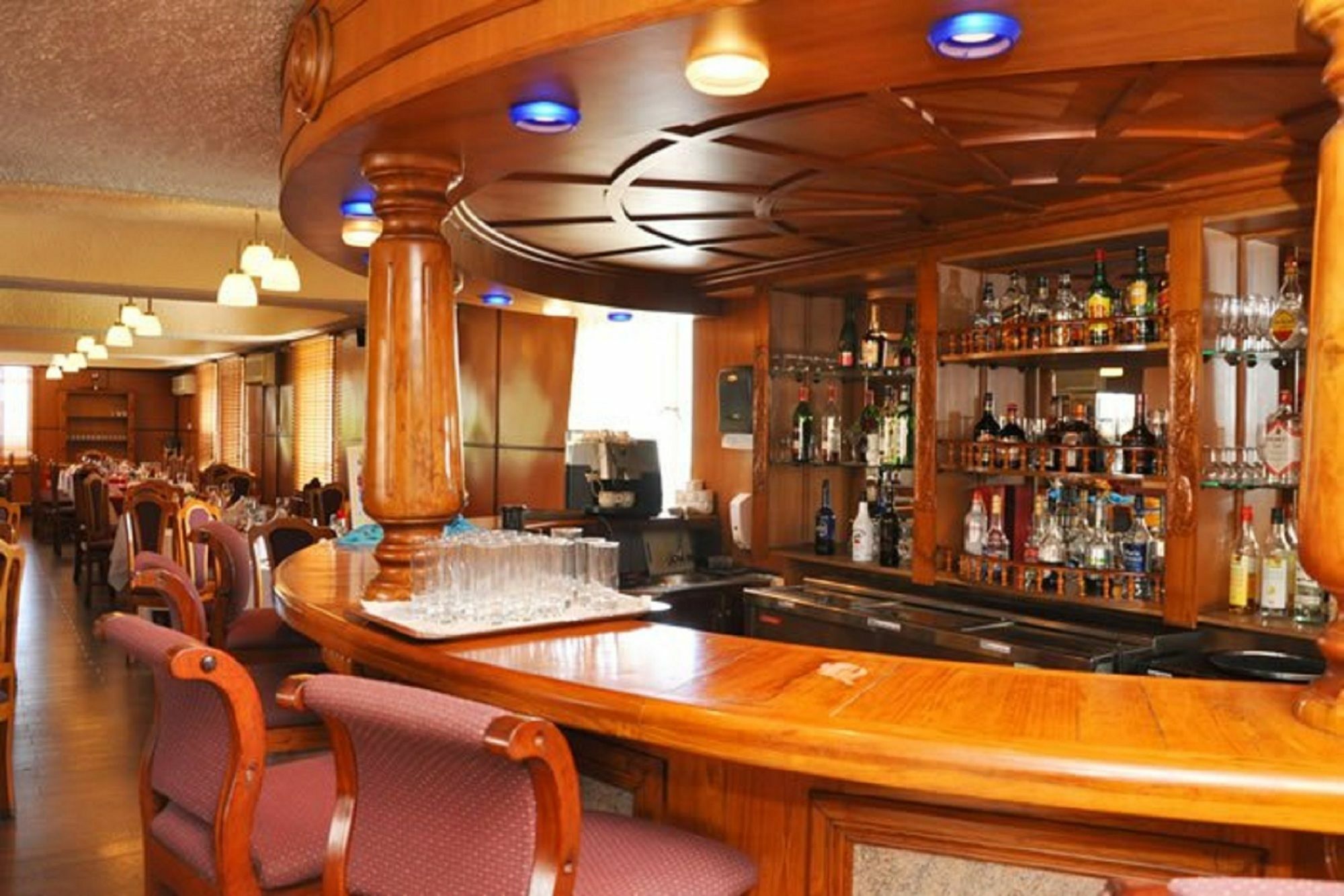 金翠园酒店 卡特勒博尔纳 外观 照片